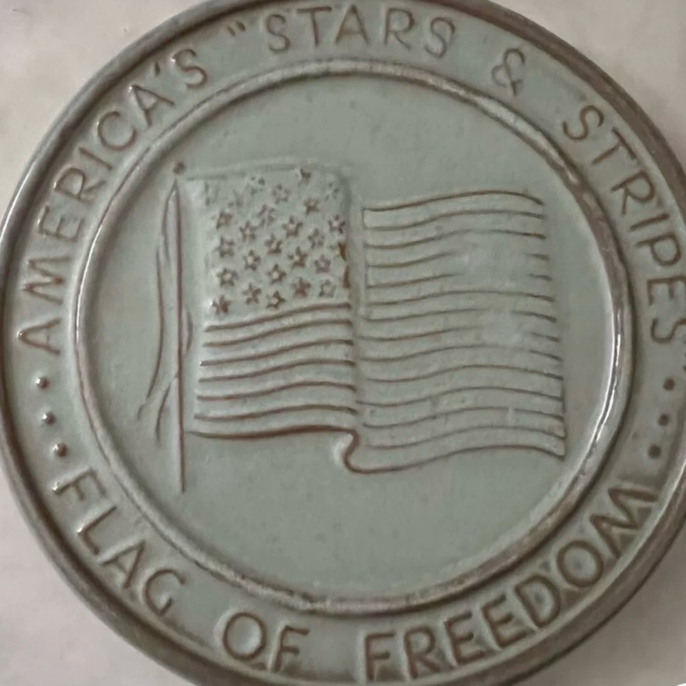 Frankoma Pottery-Stars & Stripes Flag Of Freedom 1776-1976 Trivet Prairie Green